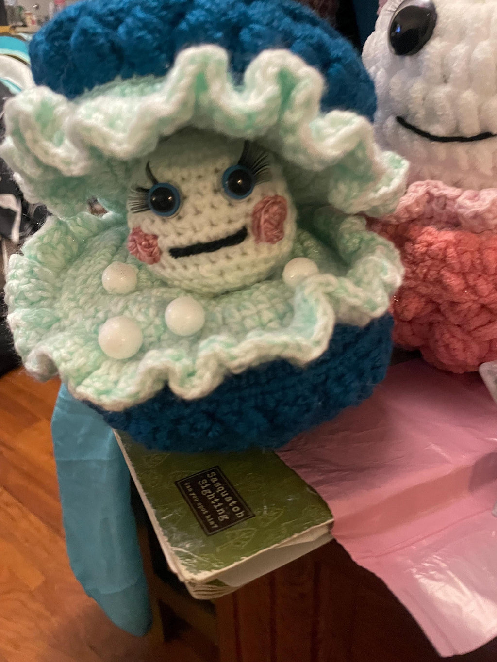 Mini and big mama Pearl