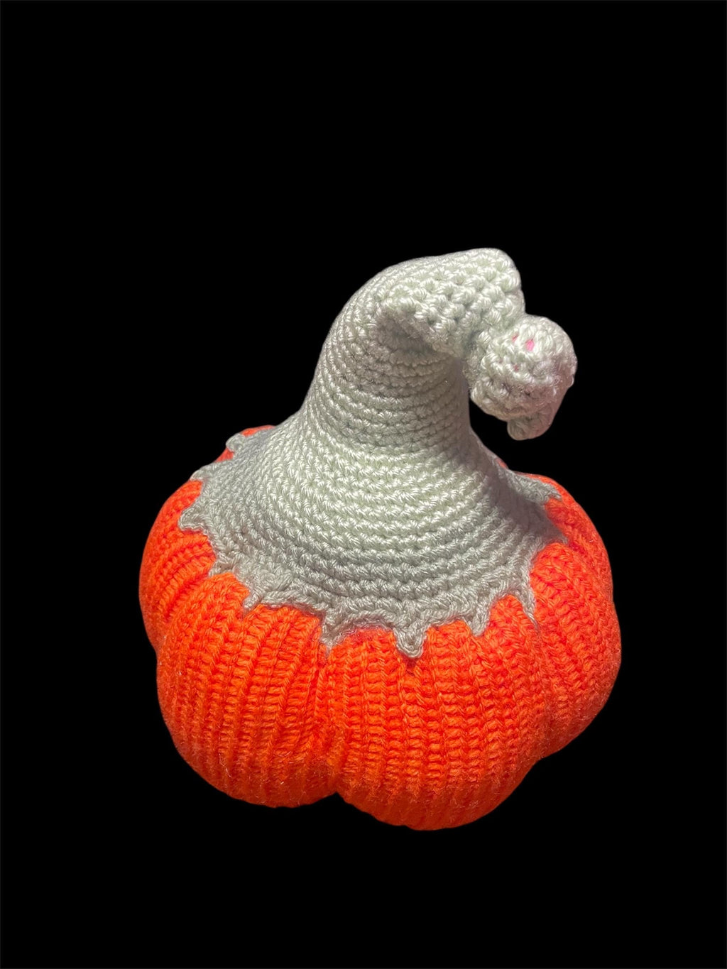 Handmade Knitted Pumpkin Decor: Fall Harvest Decorations