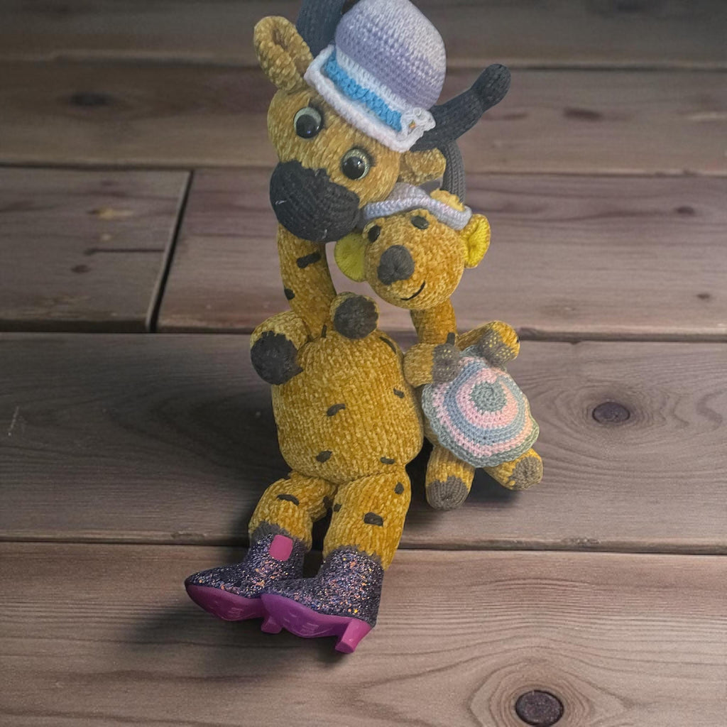 Handmade Velvet Giraffe Duo: Mama & Baby, Knitted Plush Toys